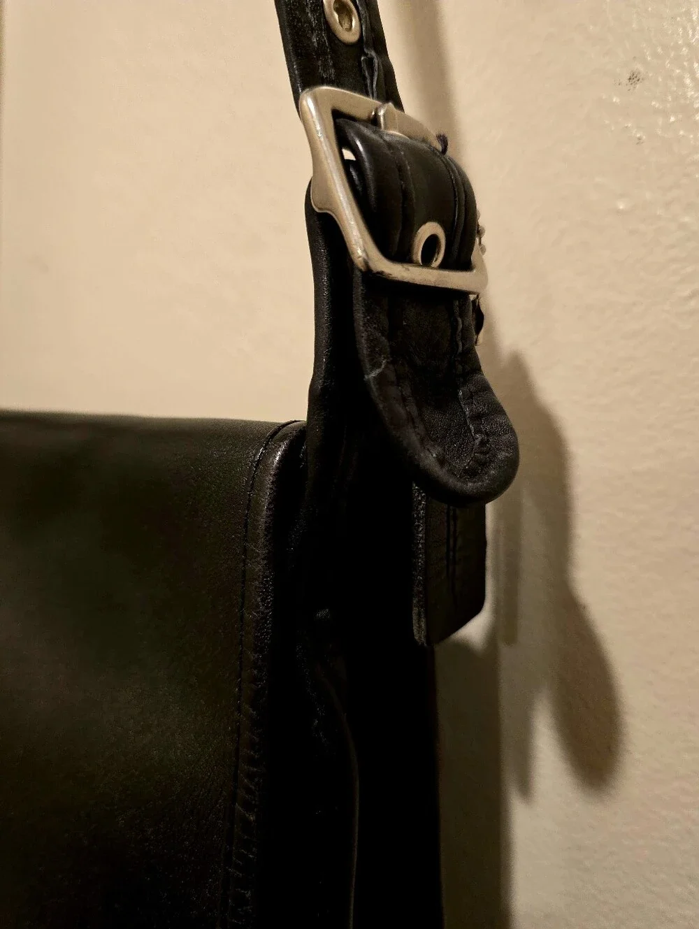 VINTAGE COACH, Black Leather Crossbody Messenger Bag